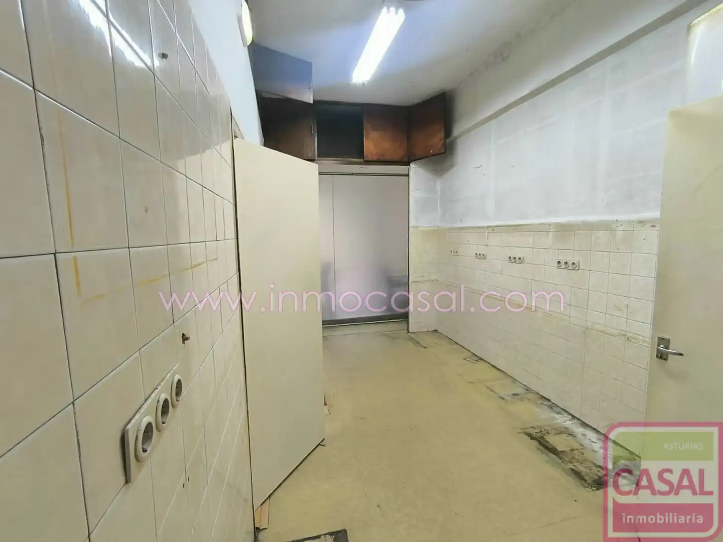 Local comercial en venta en Sama, imagen 6