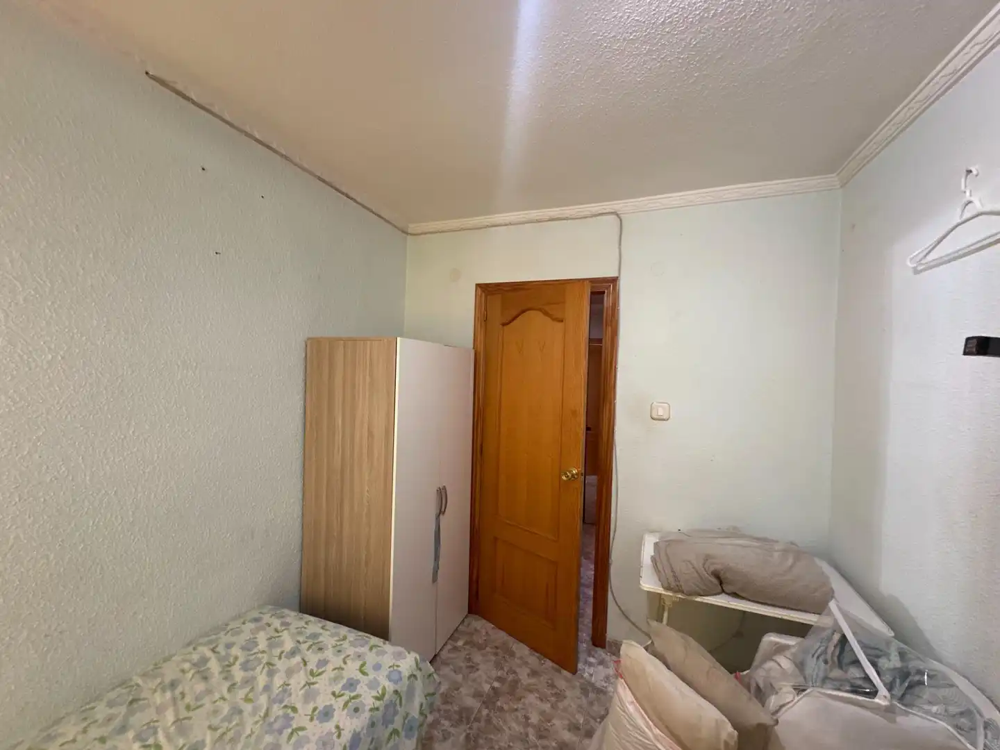 Habitación de Apartamento en venta en Alicante / Alacant con Aire acondicionado, Amueblado y Balcón
