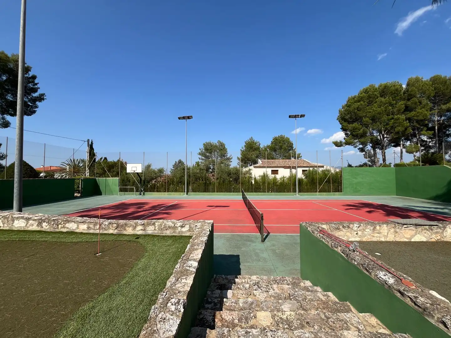 Jardí de Casa o xalet en venda en Ontinyent amb Aire condicionat, Calefacció i Jardí privat