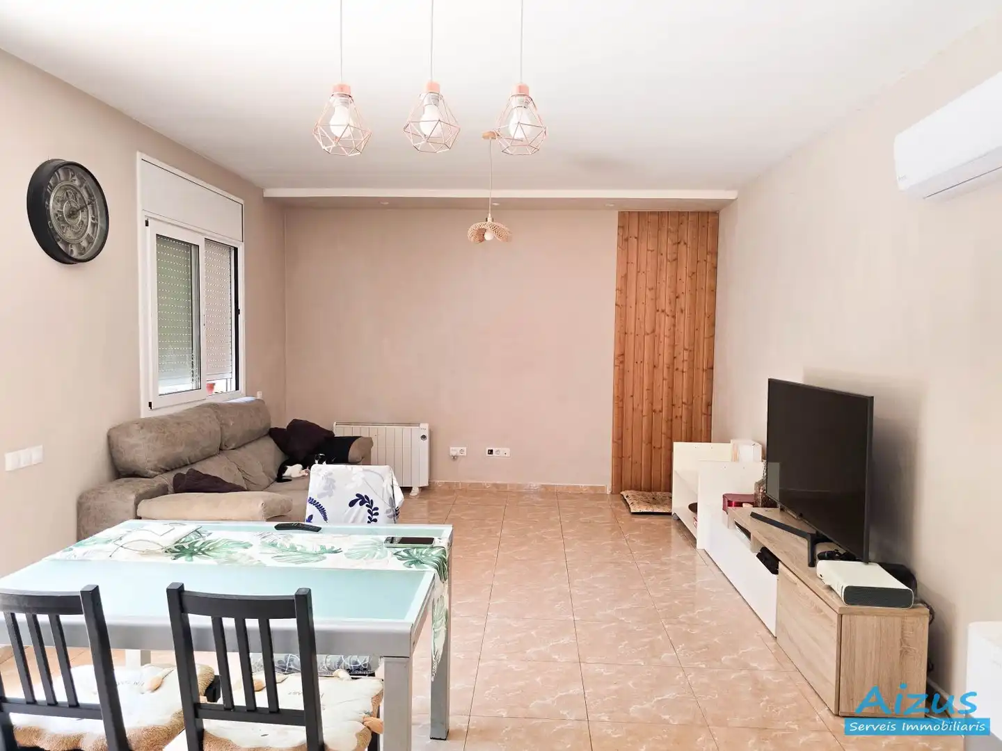 Living room of Houses for sale in Santa Susanna  with Air Conditioner, Terrace and Oven