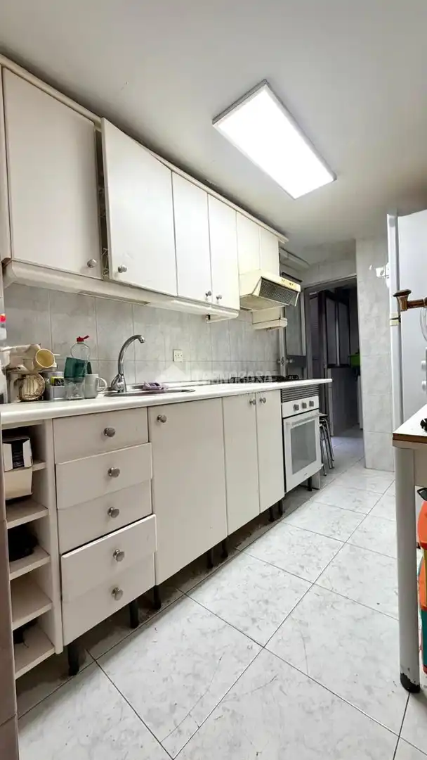 Cocina de Piso en venta en Madrid con Calefacción