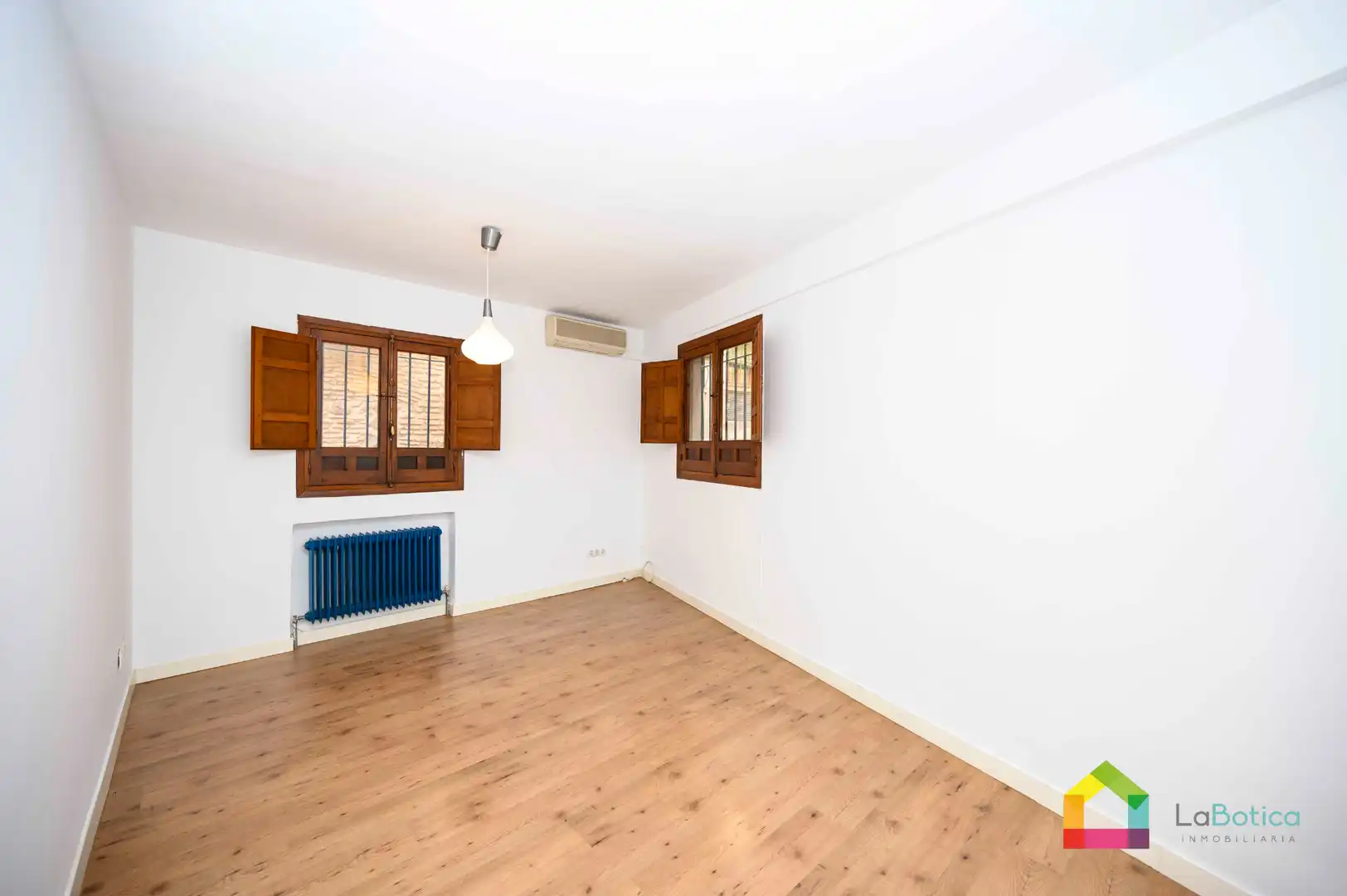 Piso en venta en Toledo con Aire acondicionado, Calefacción y Trastero