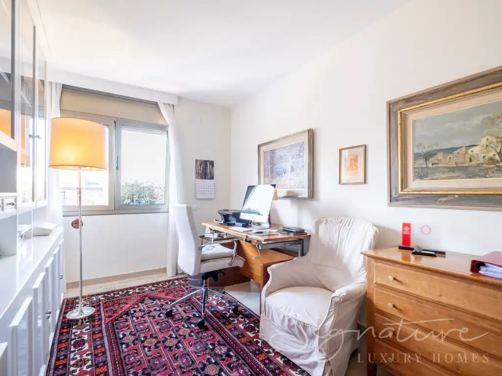 Bedroom of Attic for sale in Sant Cugat del Vallès  with Air Conditioner, Terrace and Swimming Pool