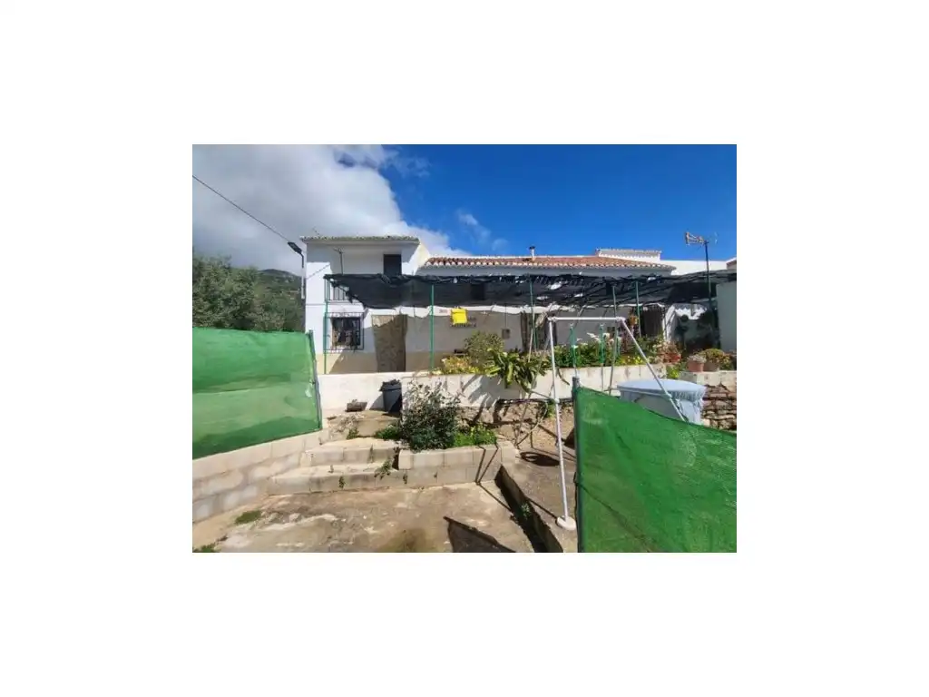 Vista exterior de Finca rústica en venda en Periana amb Terrassa i Balcó