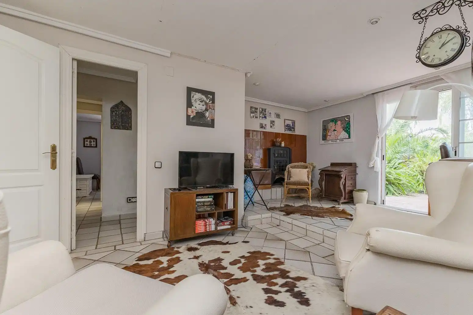 Sala d'estar de Casa o xalet en venda en Bétera amb Calefacció, Jardí privat i Piscina