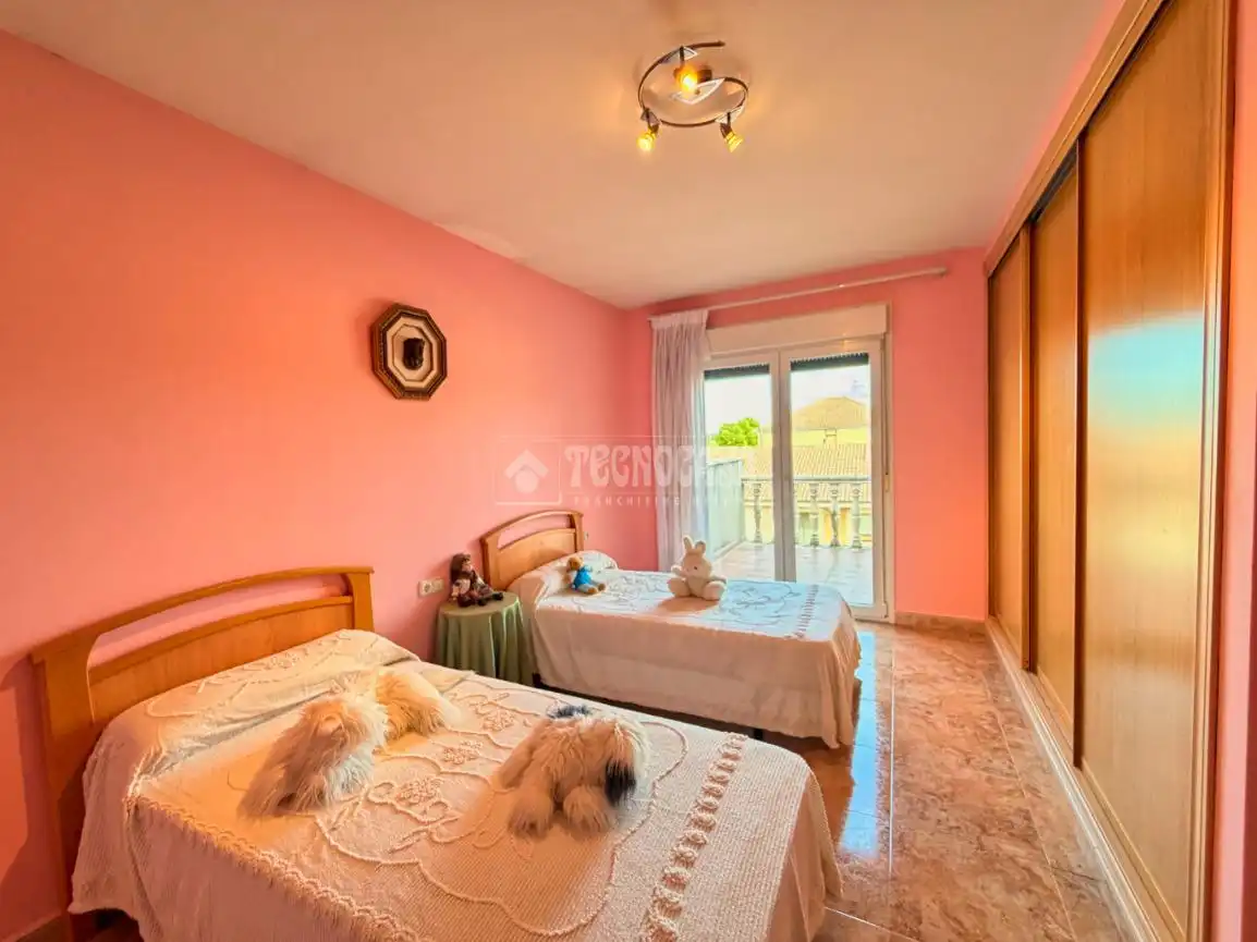 Dormitori de Casa o xalet en venda en Sanchonuño