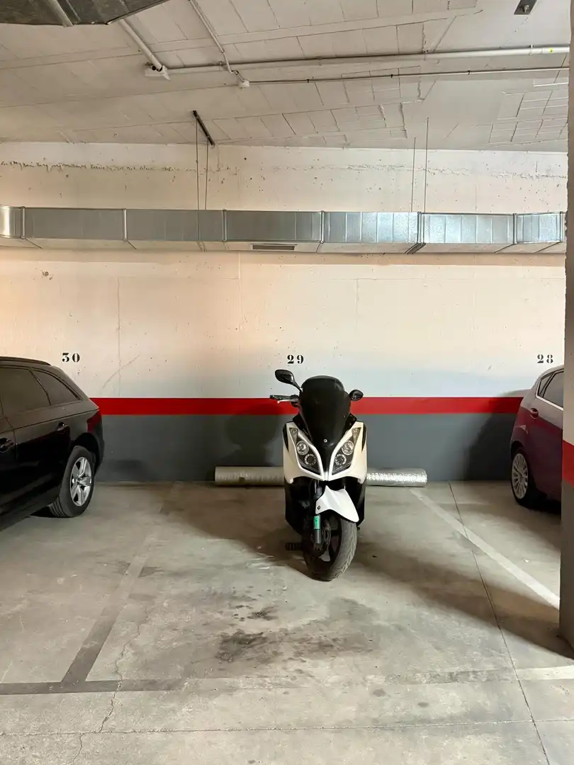 Parking de Casa adosada en venta en Medina Sidonia con Terraza, Balcón y Alarma