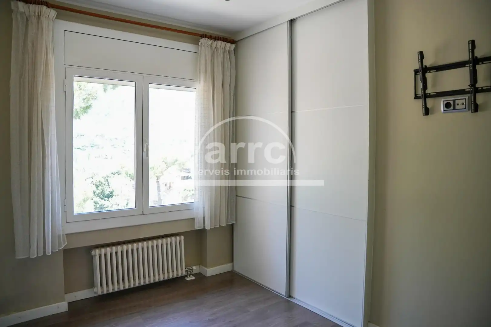 Bedroom of Houses for sale in Cabrils  with Heating, Private garden and Parquet flooring