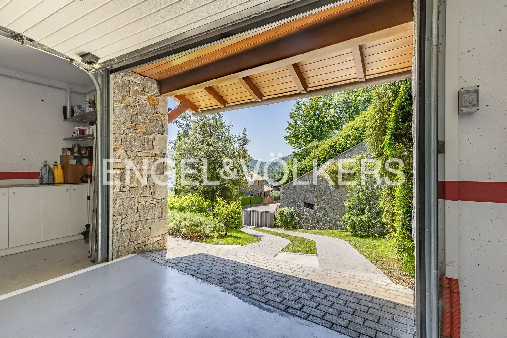 Vista exterior de Casa o xalet en venda en Llanars amb Calefacció, Jardí privat i Parquet