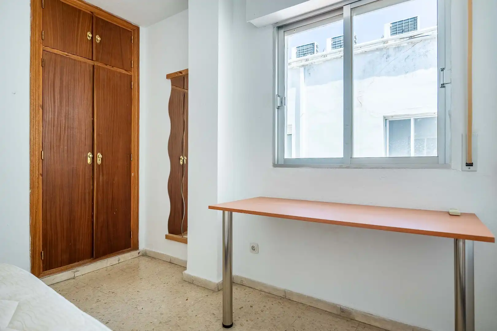 Bedroom of Flat for sale in Sevilla