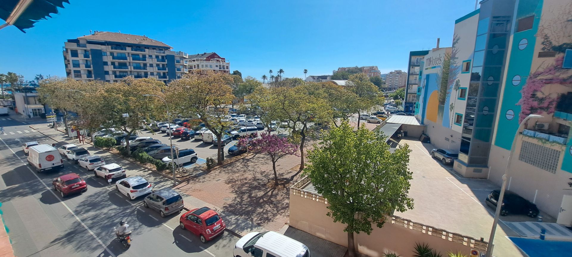 Vista exterior de Pis en venda en Dénia amb Aire condicionat, Calefacció i Forn