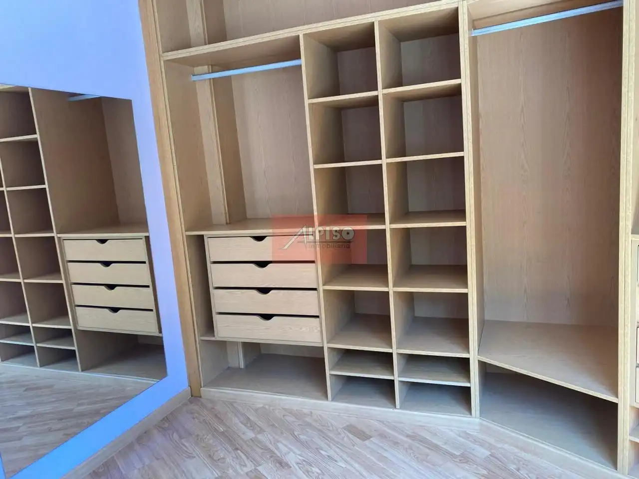 Habitación de Apartamento de alquiler en Ourense Capital  con Calefacción y Parquet