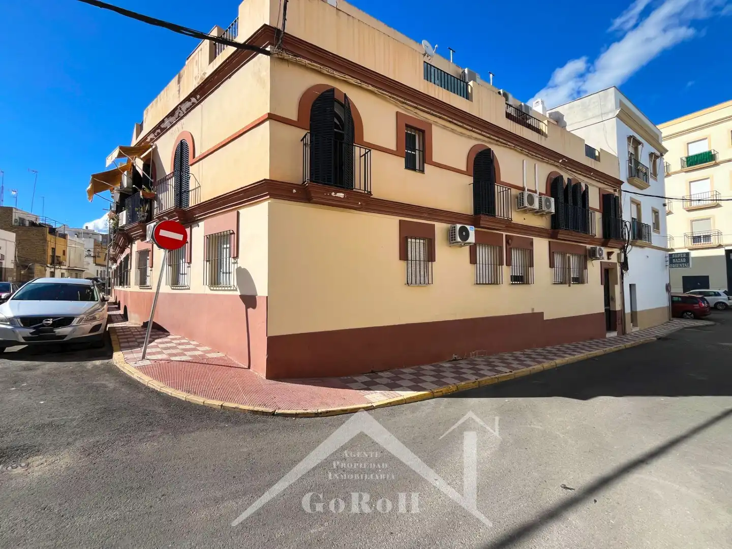 Vista exterior de Planta baja en venta en Alcalá del Río