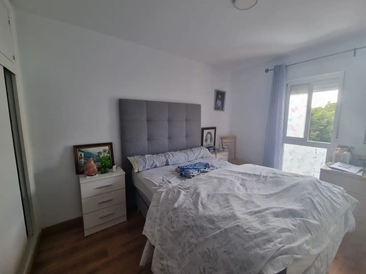 Habitación de Apartamento en venta en Benalmádena con Terraza y Piscina comunitaria