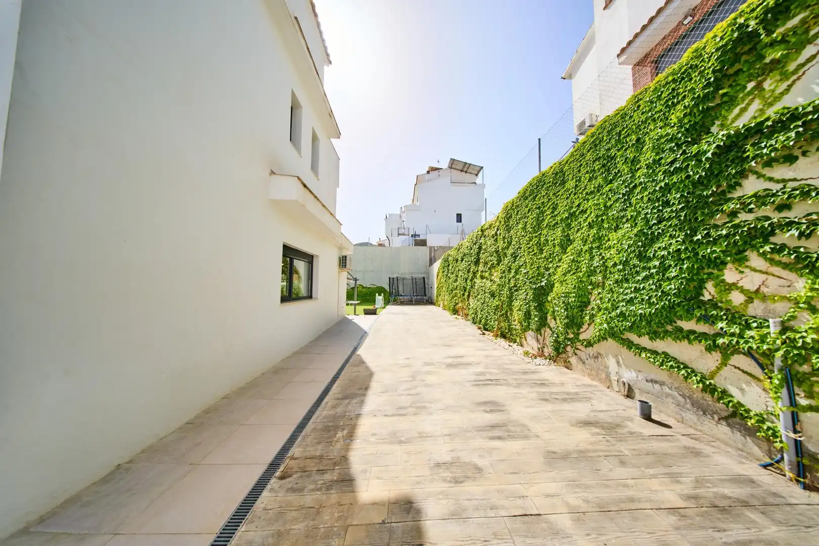 Vista exterior de Casa o chalet en venta en Dílar con Calefacción y Piscina comunitaria