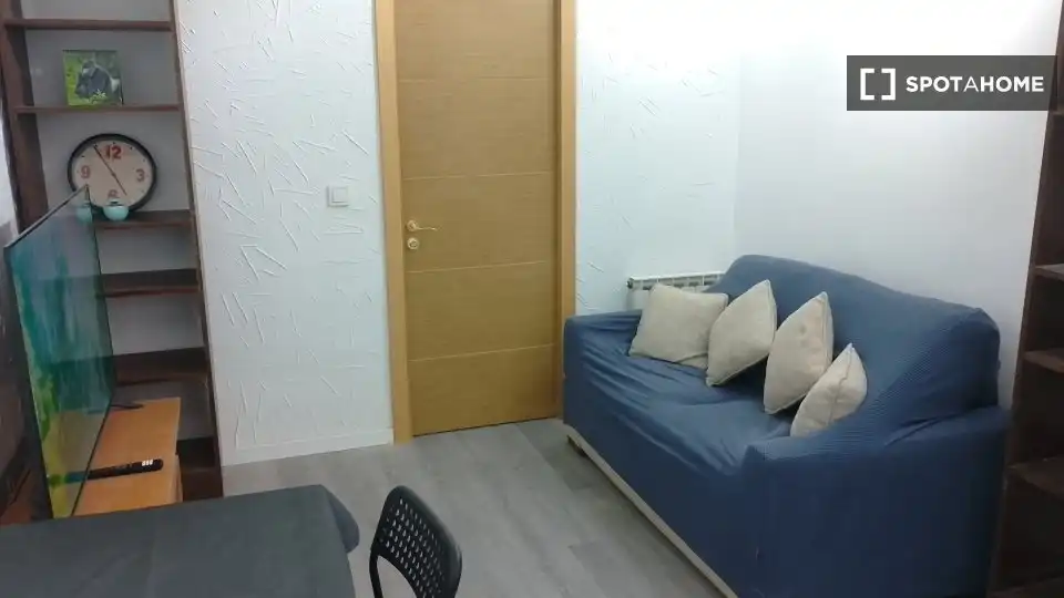 Room in Lucero