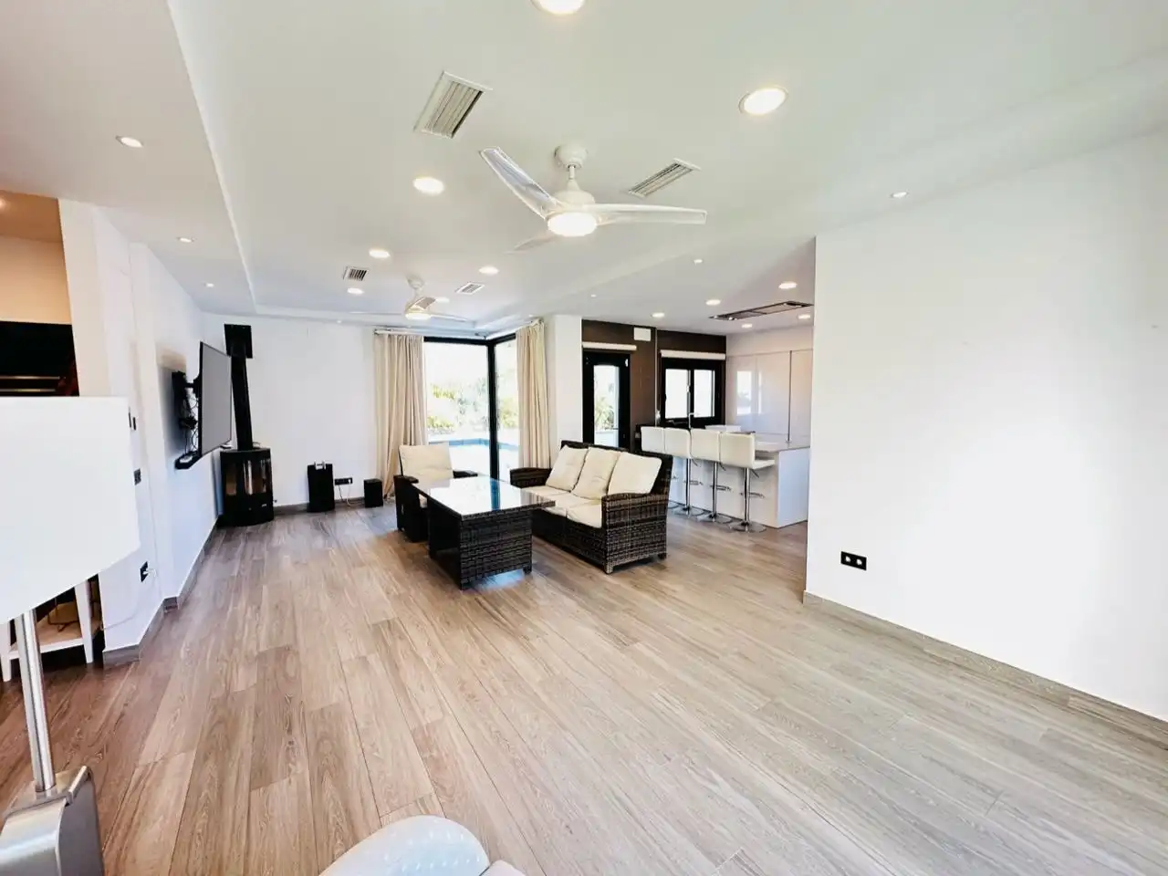 Villa avec piscine à vendre à Avda Pescia - Ctra de Frigiliana, imagen 36