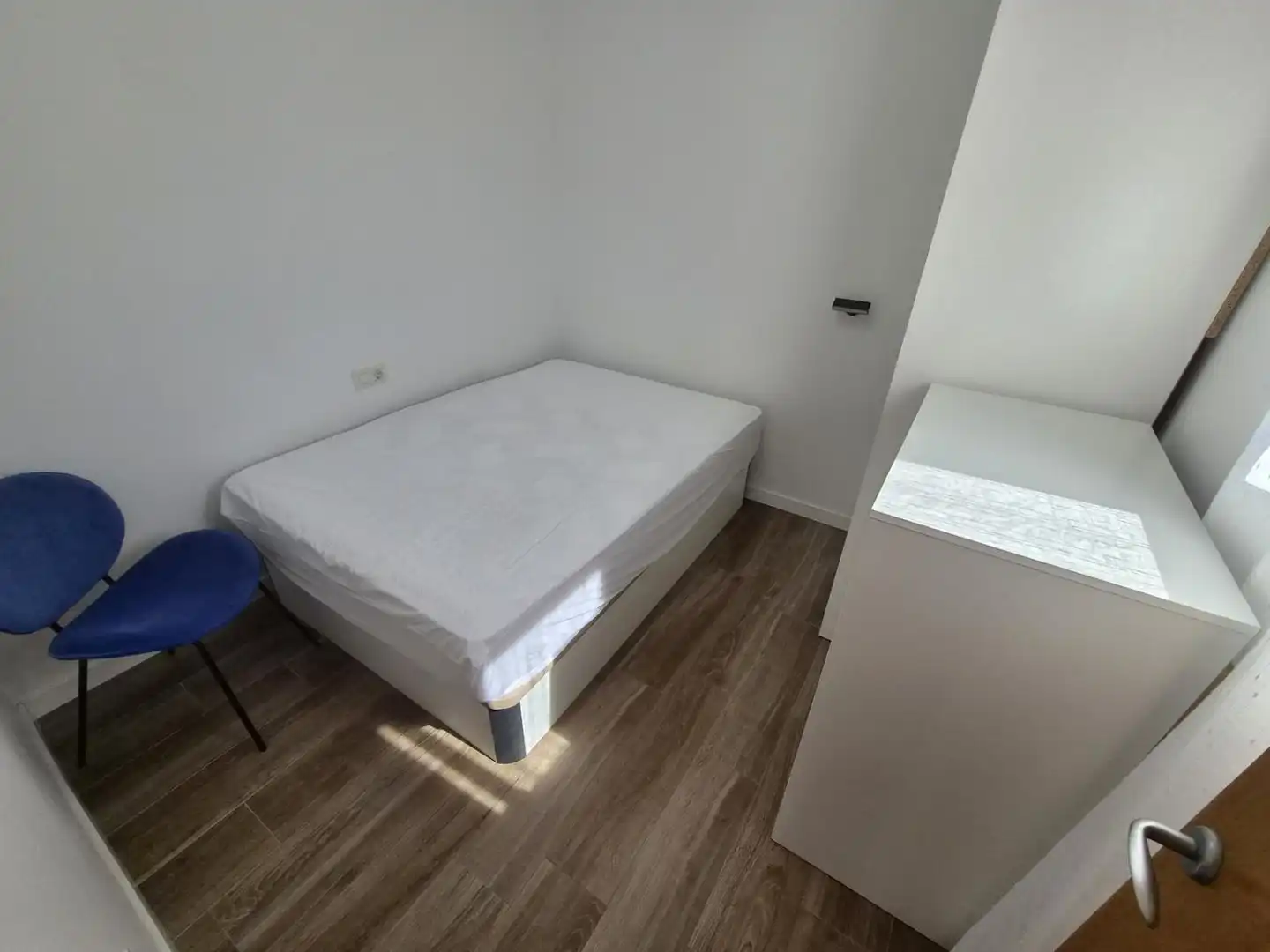 Schlafzimmer von Dachboden zur Miete in Almazora / Almassora mit Klimaanlage, Heizung und Terrasse