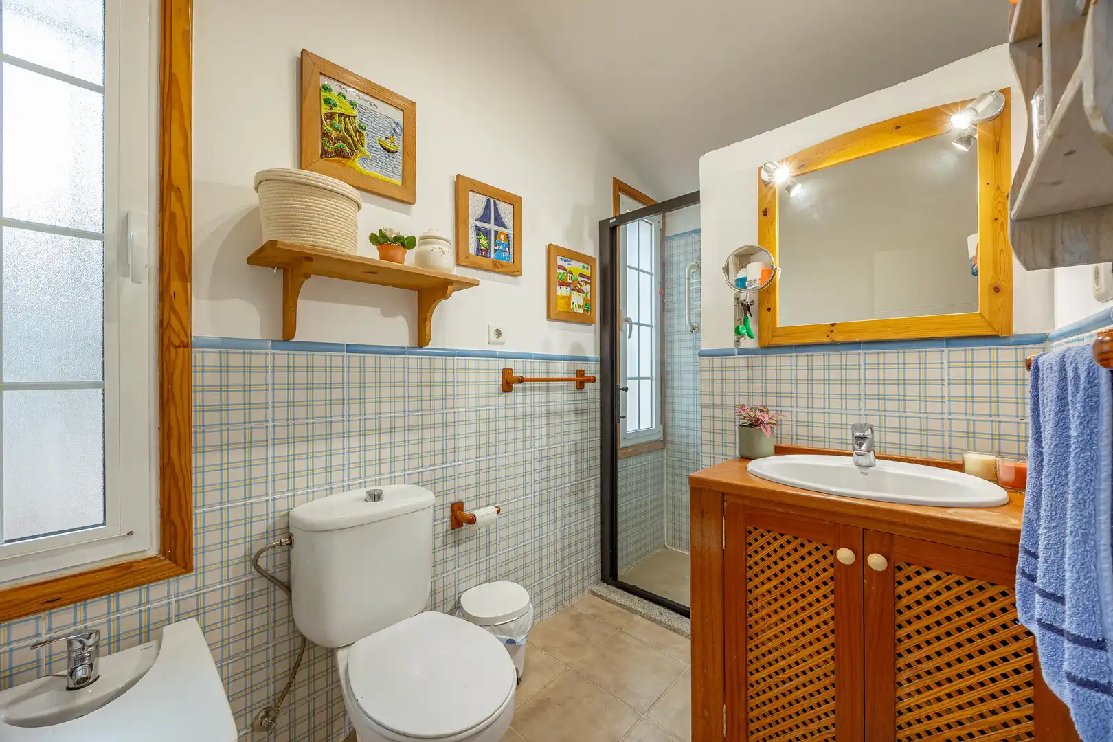 Bathroom of Houses for sale in Santa Brígida  with Private garden, Terrace and Storage room