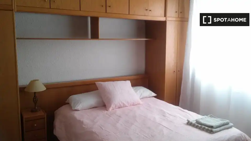 Room in 2º Ensanche