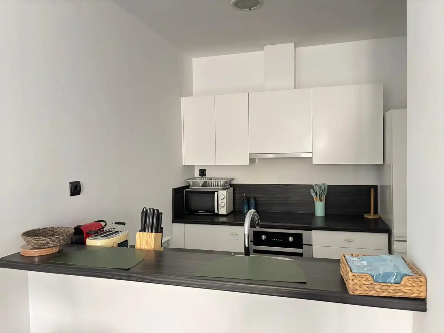 Cocina de Piso de alquiler en Zaragoza con Aire acondicionado, Calefacción y Amueblado