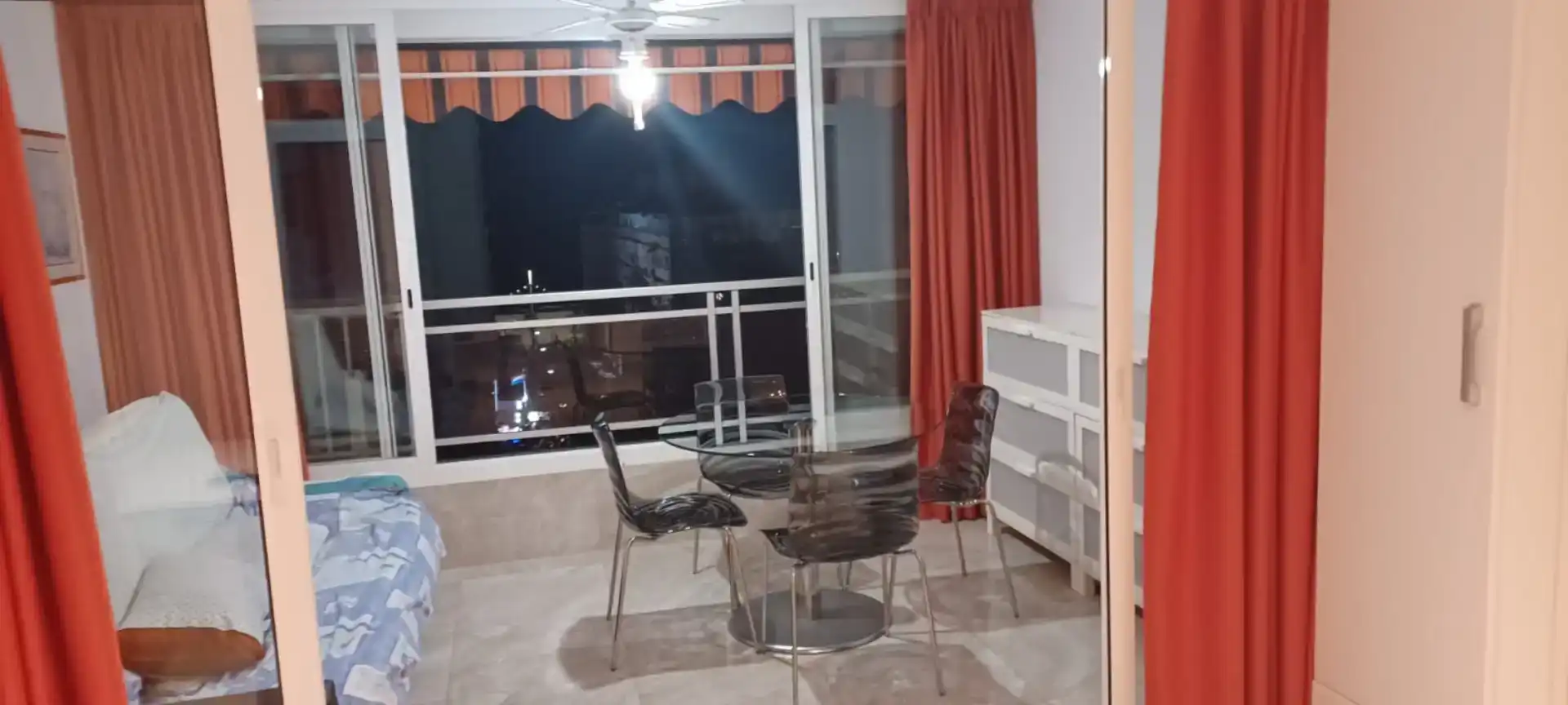 Comedor de Estudio en venta en Benidorm con Aire acondicionado