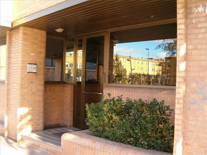 Exterior view of Duplex for sale in  Logroño  with Storage room