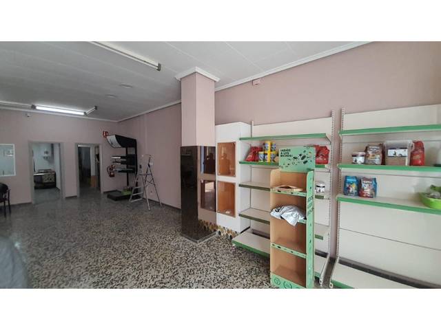 Local comercial en Venta en L'Hort de Senabre