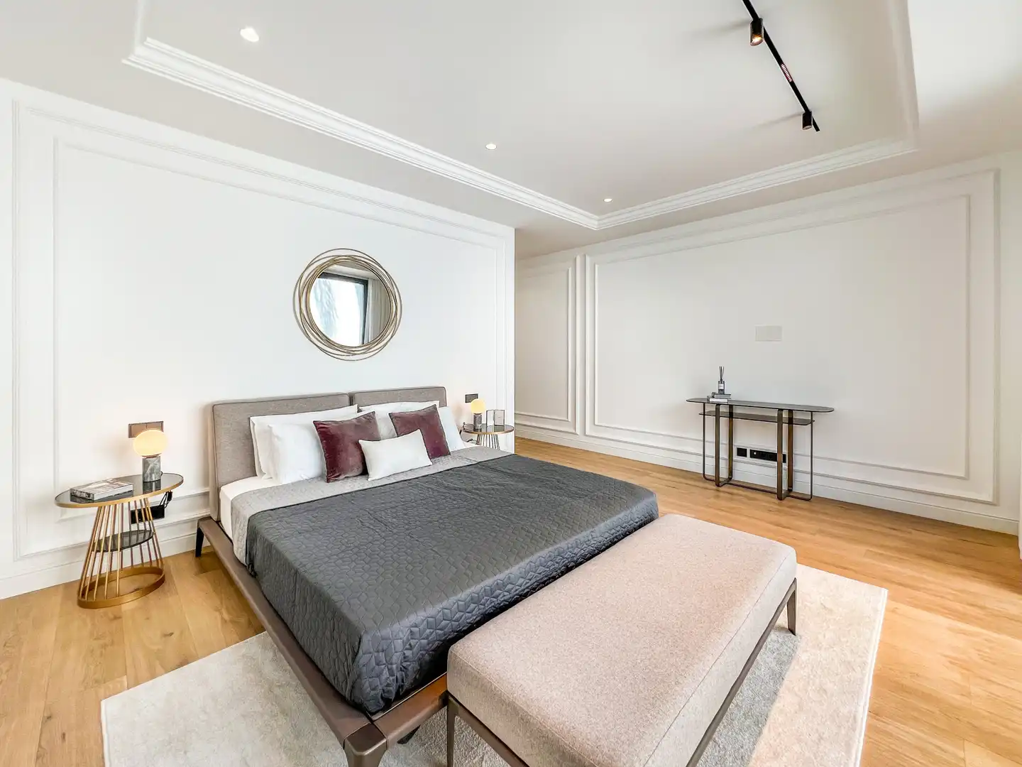 Schlafzimmer von Haus oder Chalet zum Verkauf in Marbella mit Klimaanlage, Heizung und Privatgarten