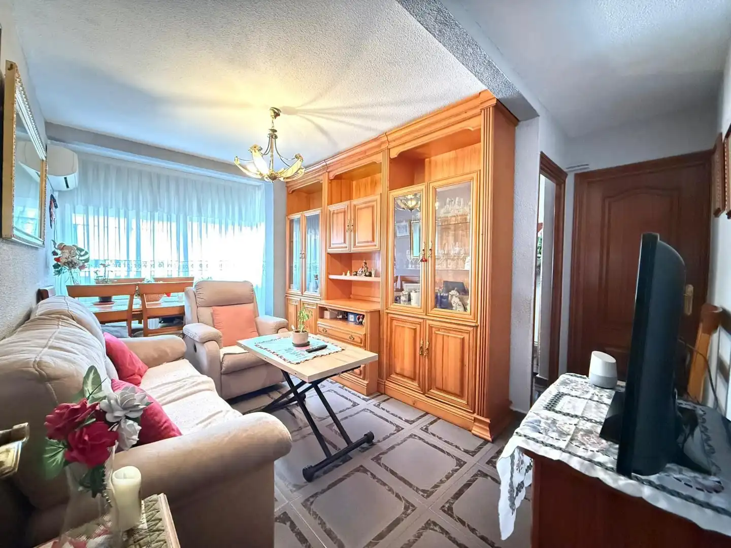 Living room of Flat for sale in Getafe  with Air Conditioner, Heating and Furnished