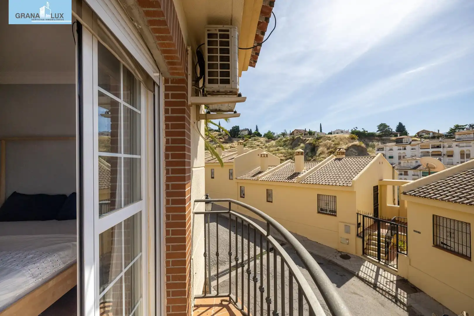 Terrassa de Casa adosada en venda en Cenes de la Vega amb Aire condicionat, Calefacció i Terrassa
