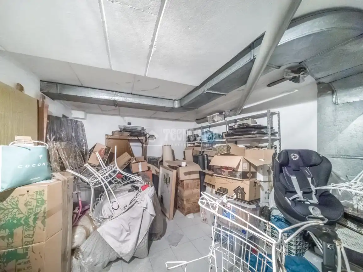 Wohnung zum Verkauf in Madrid mit Heizung, Terrasse und Abstellraum