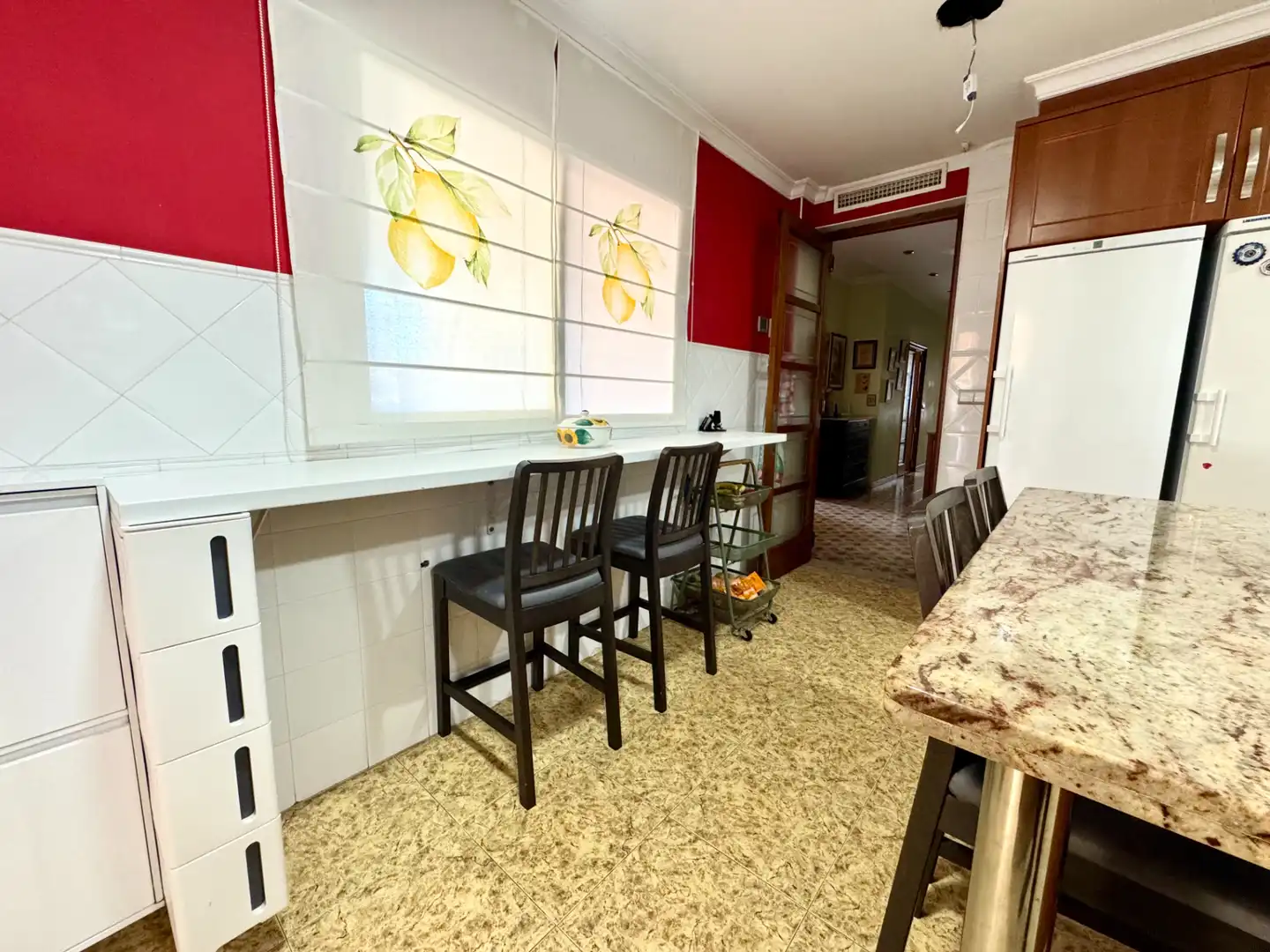 Kitchen of Flat for sale in Sueca  with Air Conditioner, Terrace and Storage room