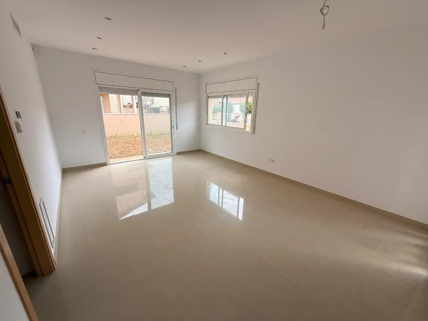 Living room of Houses for sale in Llorenç del Penedès  with Air Conditioner, Heating and Private garden