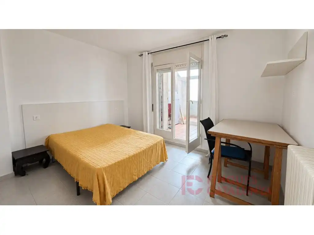 Schlafzimmer von Wohnung zum Verkauf in Girona mit Heizung, Möbliert und Waschmaschine