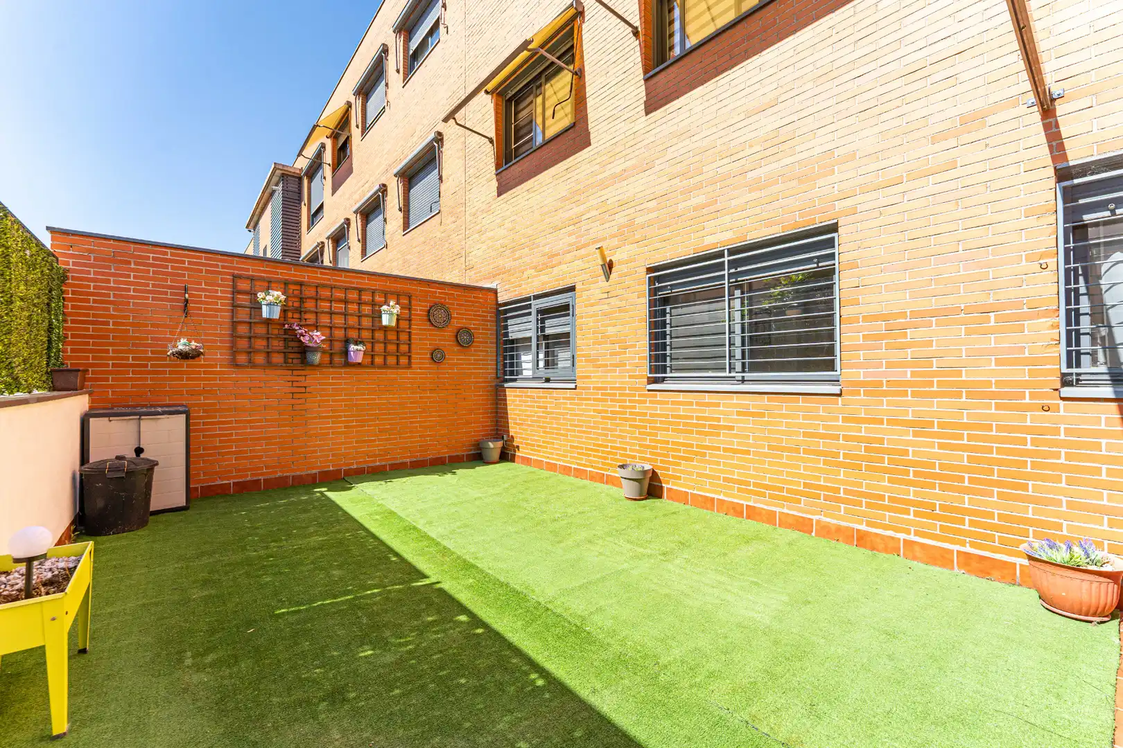 Terrace of Ground floor for sale in Arroyomolinos (Madrid)  with Air Conditioner, Heating and Private garden