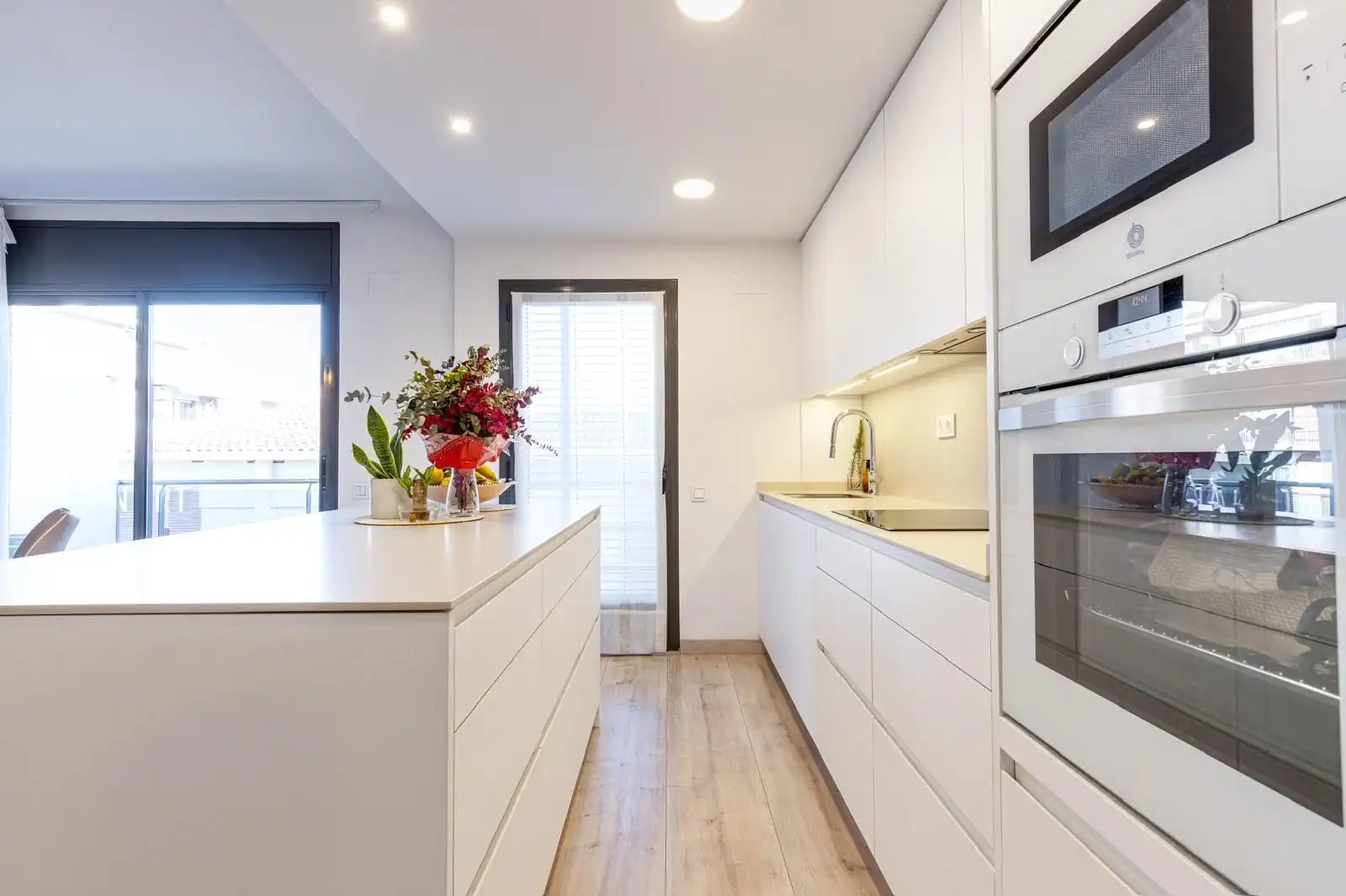 Kitchen of Flat for sale in Sant Joan Despí  with Air Conditioner, Heating and Private garden