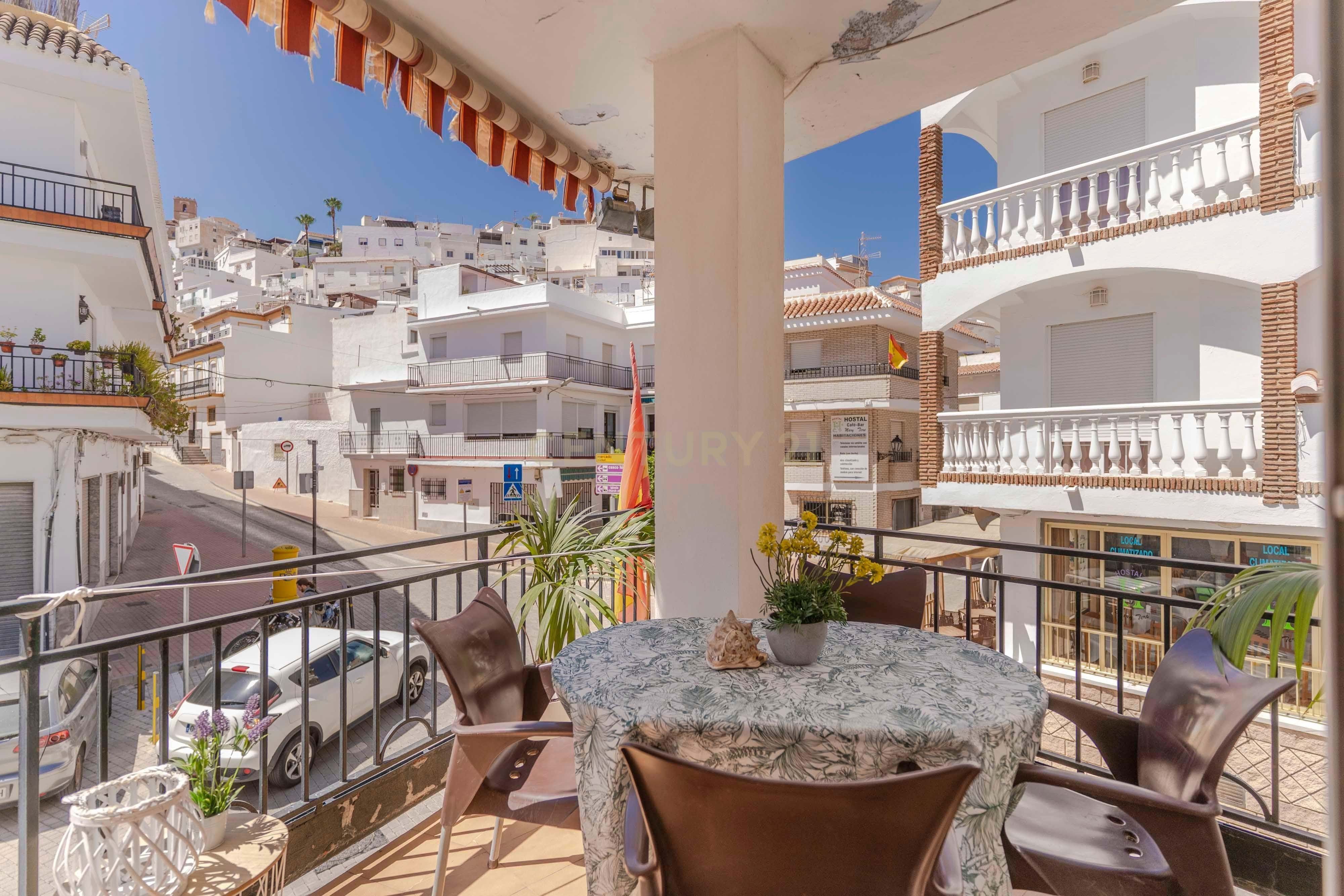 Exterior view of House or chalet for sale in Salobreña  with Terrace