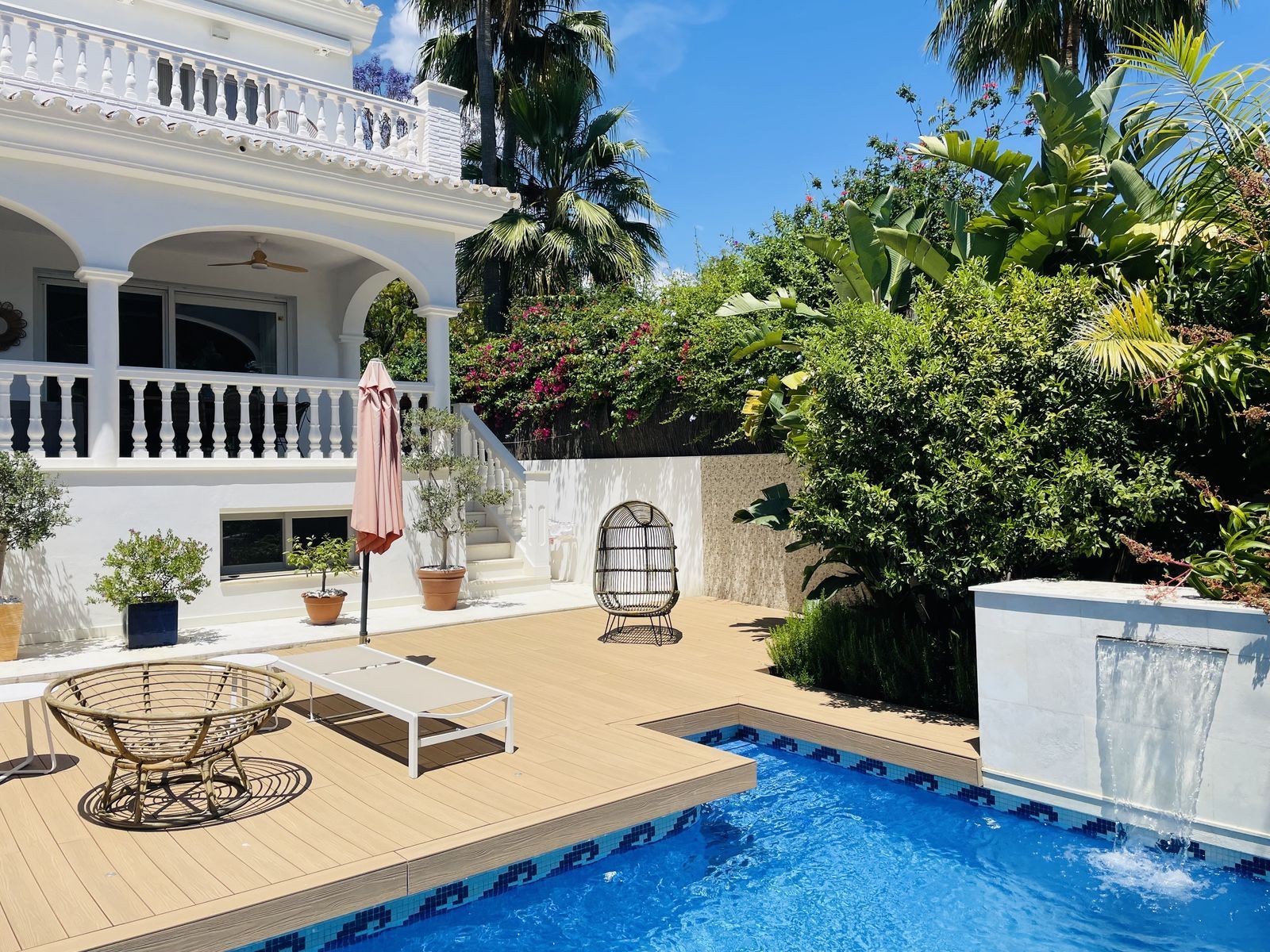 Piscina de Casa o xalet en venda en Marbella amb Aire condicionat, Terrassa i Traster