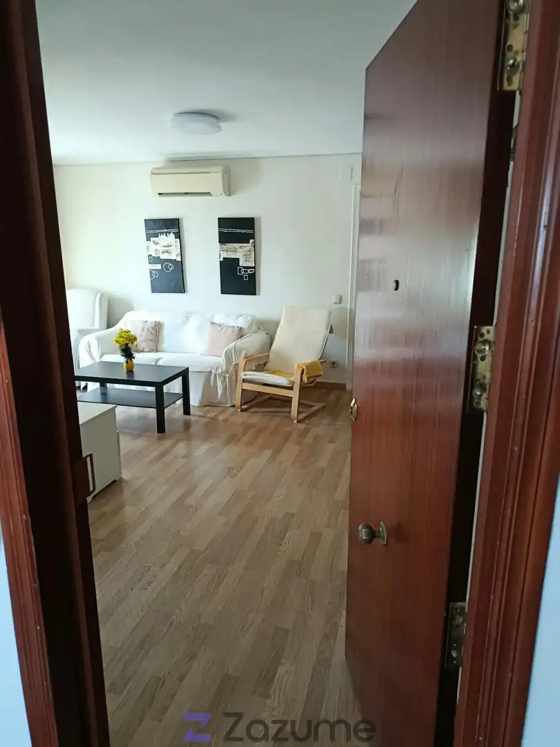 Sala d'estar de Pis de lloguer en Sevilla amb Aire condicionat, Calefacció i Terrassa