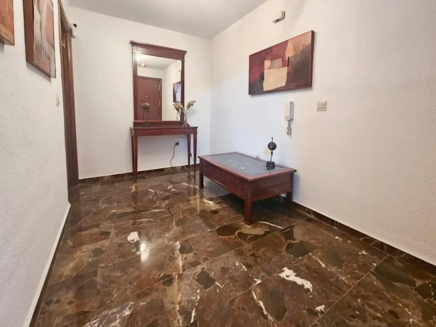 Piso en venta en Calle Manuel Caballero Venzalá, Renfe - Bulevar 1ª y 2ª Fase