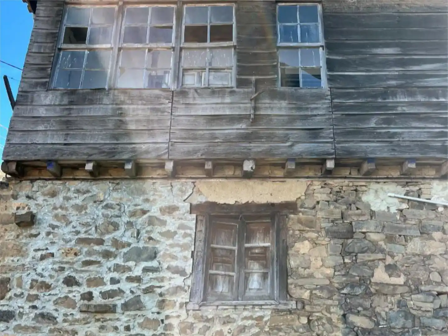 Vista exterior de Pis en venda en Cabezón de Liébana