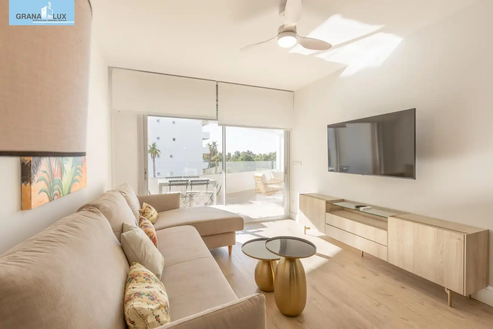Flat with pool for sale in Calle Calle Rector Federico Mayor Zaragoza