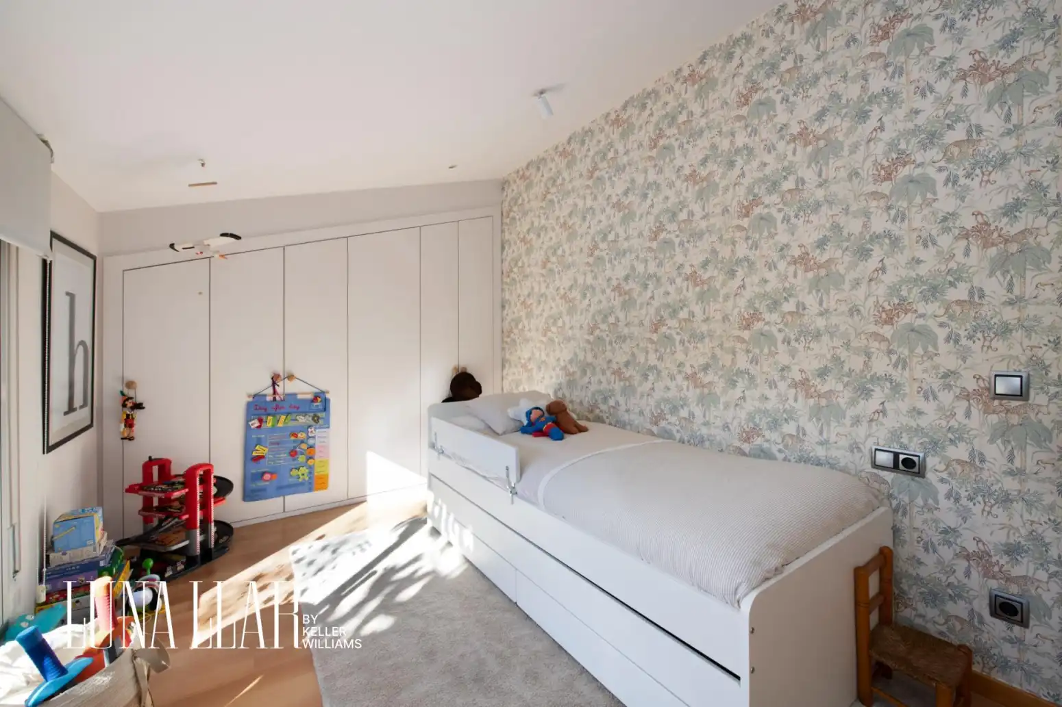 Bedroom of Flat for sale in Castelldefels  with Parquet flooring, Terrace and Balcony