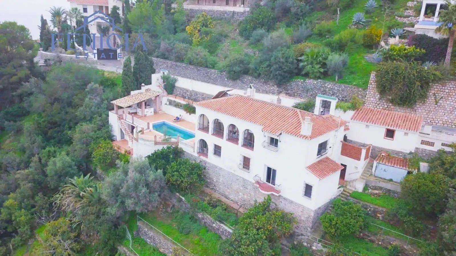 Vista exterior de Casa o xalet en venda en Almuñécar amb Jardí privat, Terrassa i Traster