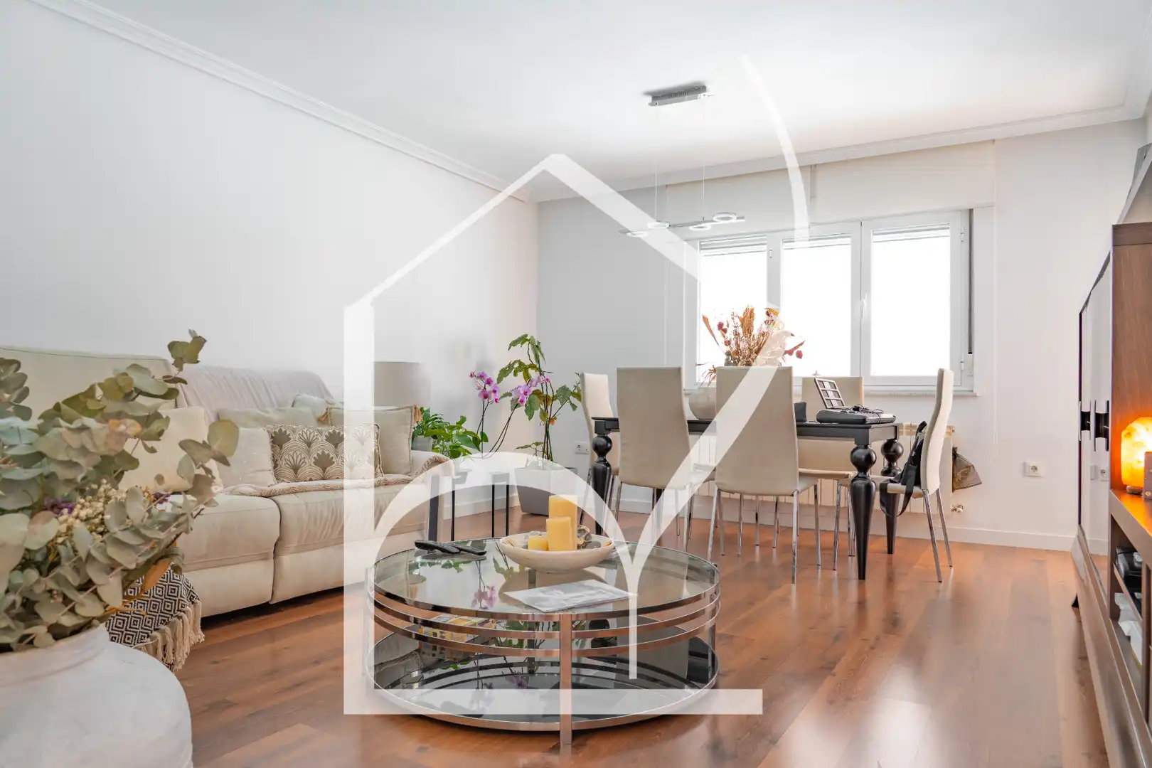 Living room of Detached homes for sale in Arapiles  with Heating, Terrace and Swimming Pool