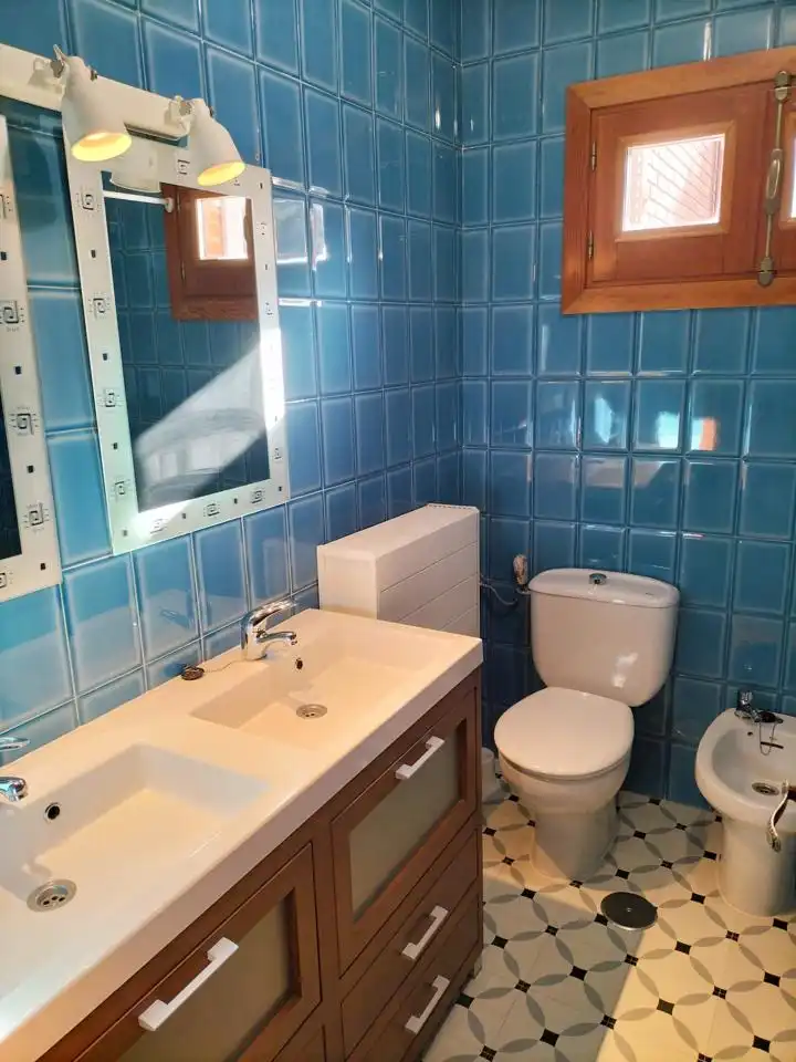 Bathroom of Houses for rent in El Escorial  with Private garden, Storage room and Alarm