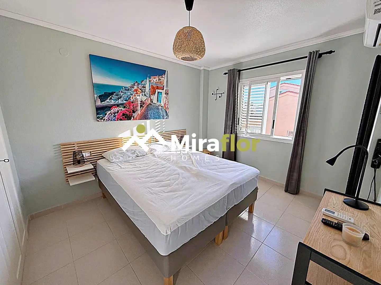 Habitación de Apartamento en venta en Dénia con Aire acondicionado, Terraza y Amueblado