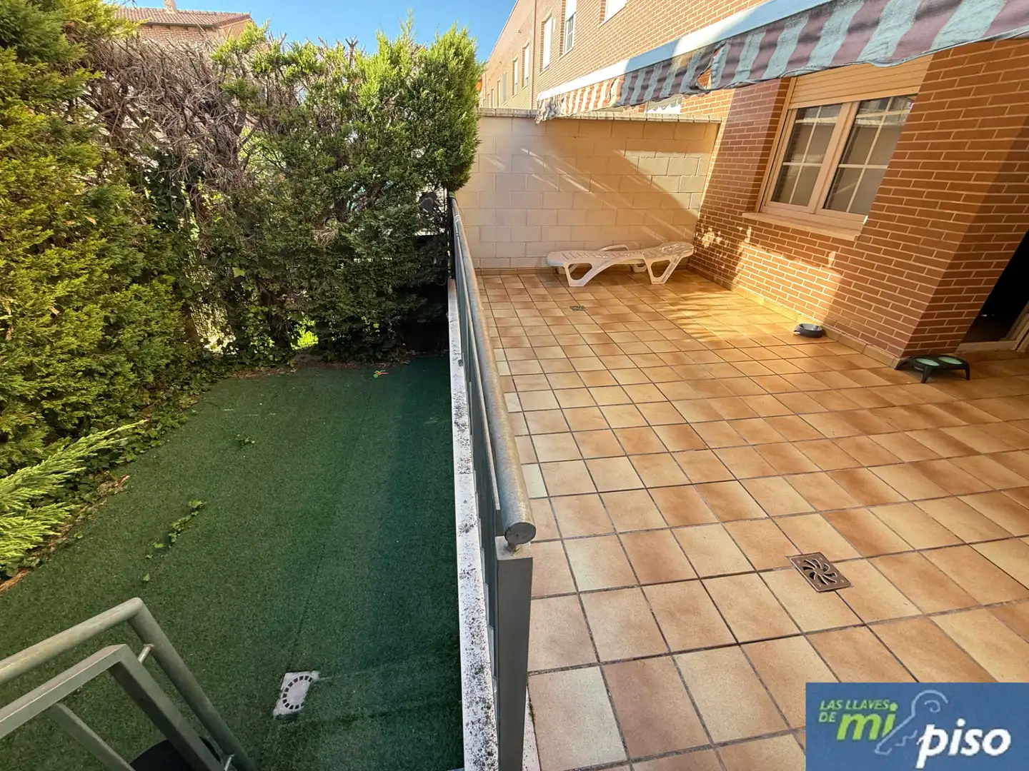Terraza de Casa adosada en venta en Arroyo de la Encomienda con Calefacción, Jardín privado y Parquet