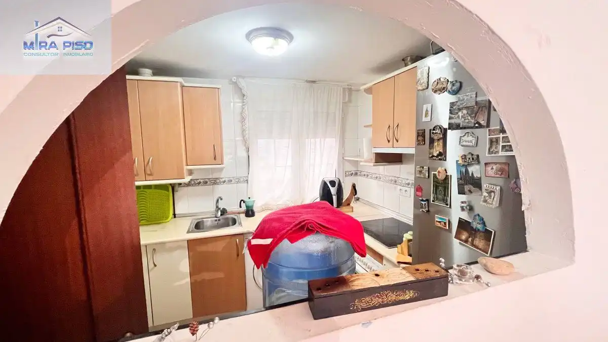 Cocina de Planta baja en venta en Escalante con Terraza